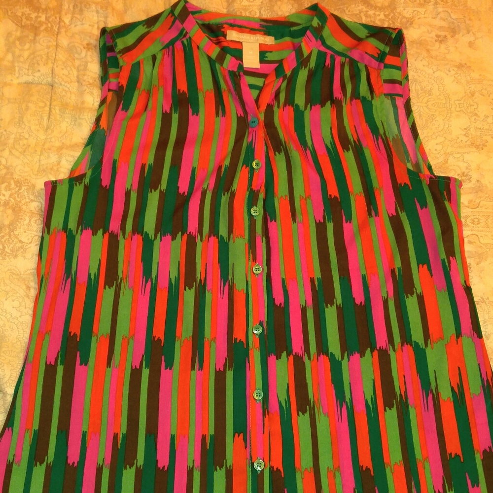 Sleeveless Banana Republic Button-up Blouse - Picture 2 of 7